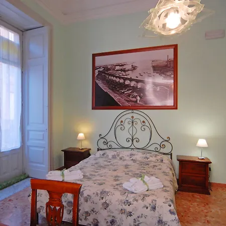 Picone Bed & Breakfast Frühstückspension Catania